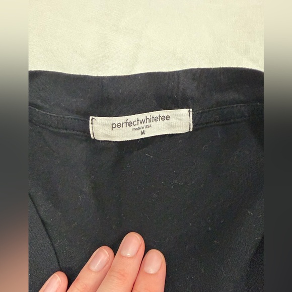 Perfect White Tee Hendrix color black size M - Picture 2 of 3